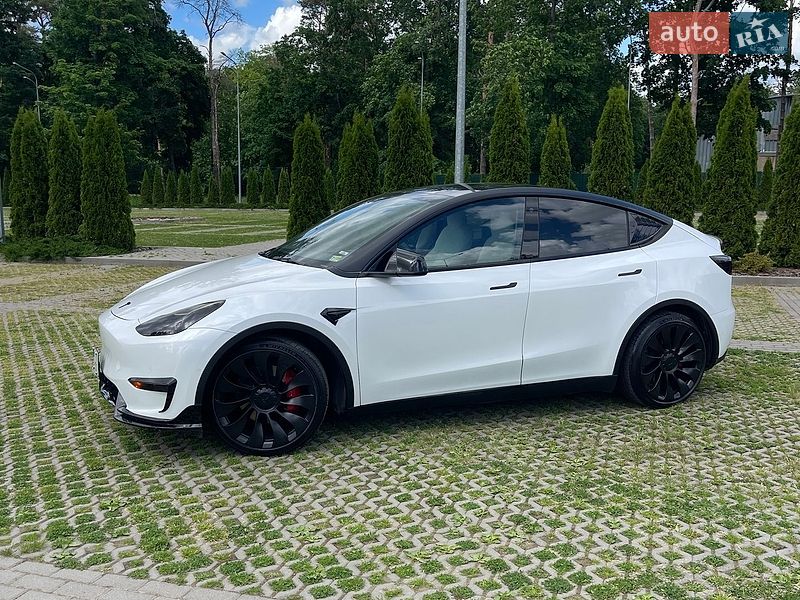 Позашляховик / Кросовер Tesla Model Y 2022 в Харкові фото 7 Позашляховик / Кросовер Tesla Model Y 2022 в Харкові