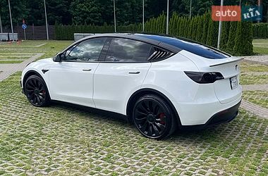 Позашляховик / Кросовер Tesla Model Y 2022 в Харкові