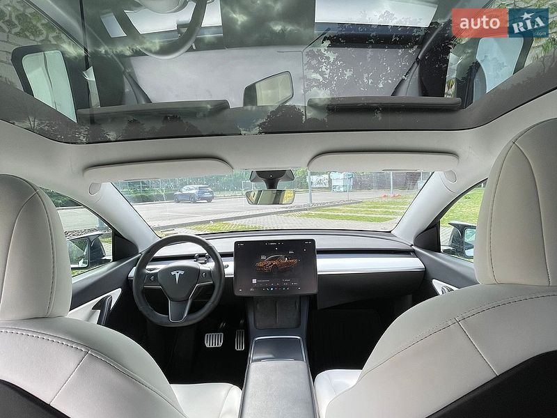 Позашляховик / Кросовер Tesla Model Y 2022 в Харкові фото 17 Позашляховик / Кросовер Tesla Model Y 2022 в Харкові