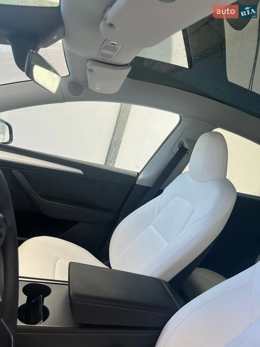 2024 Tesla Model Y - мініатюра 16