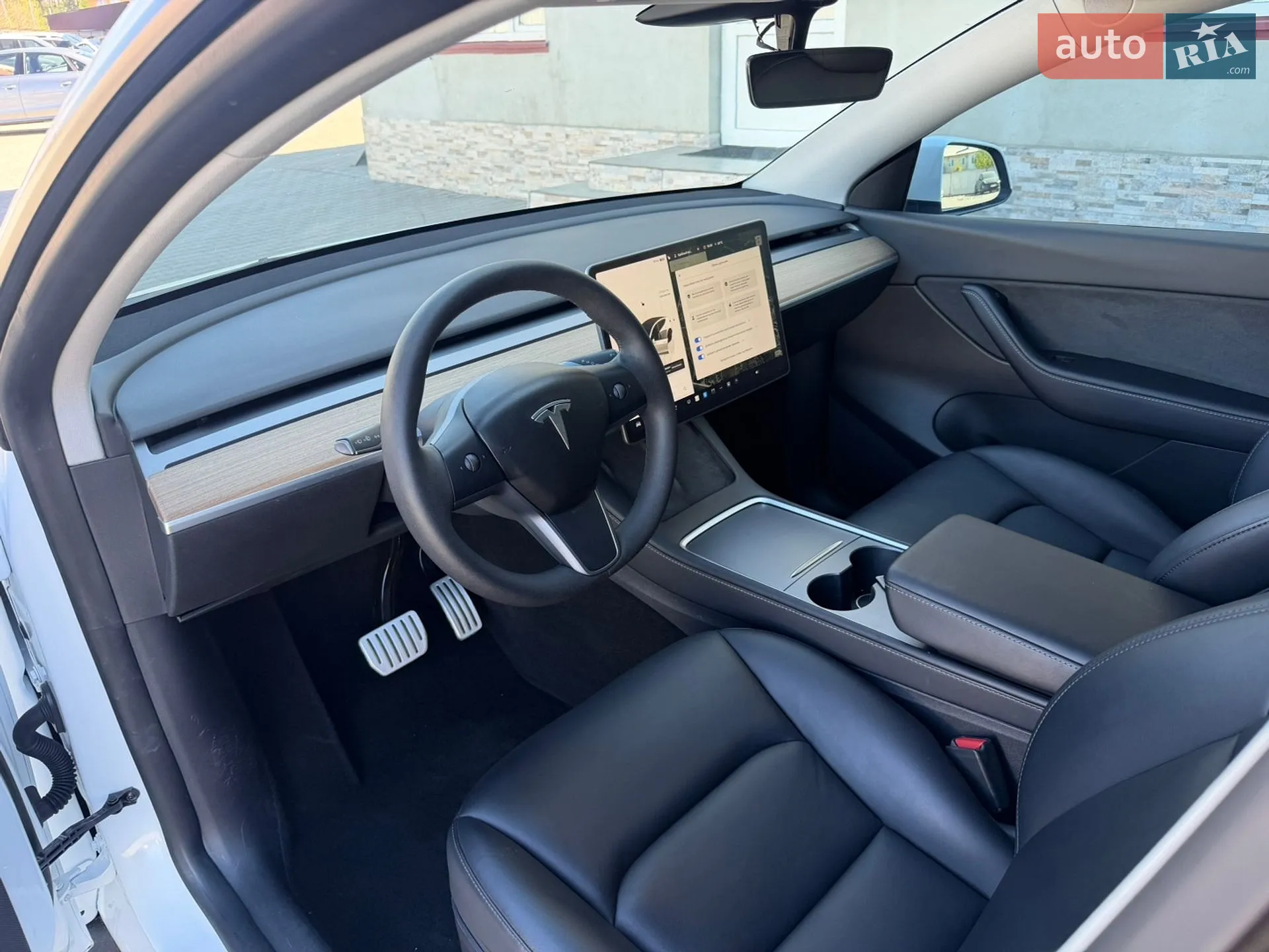 2022 Tesla Model Y - мініатюра 14
