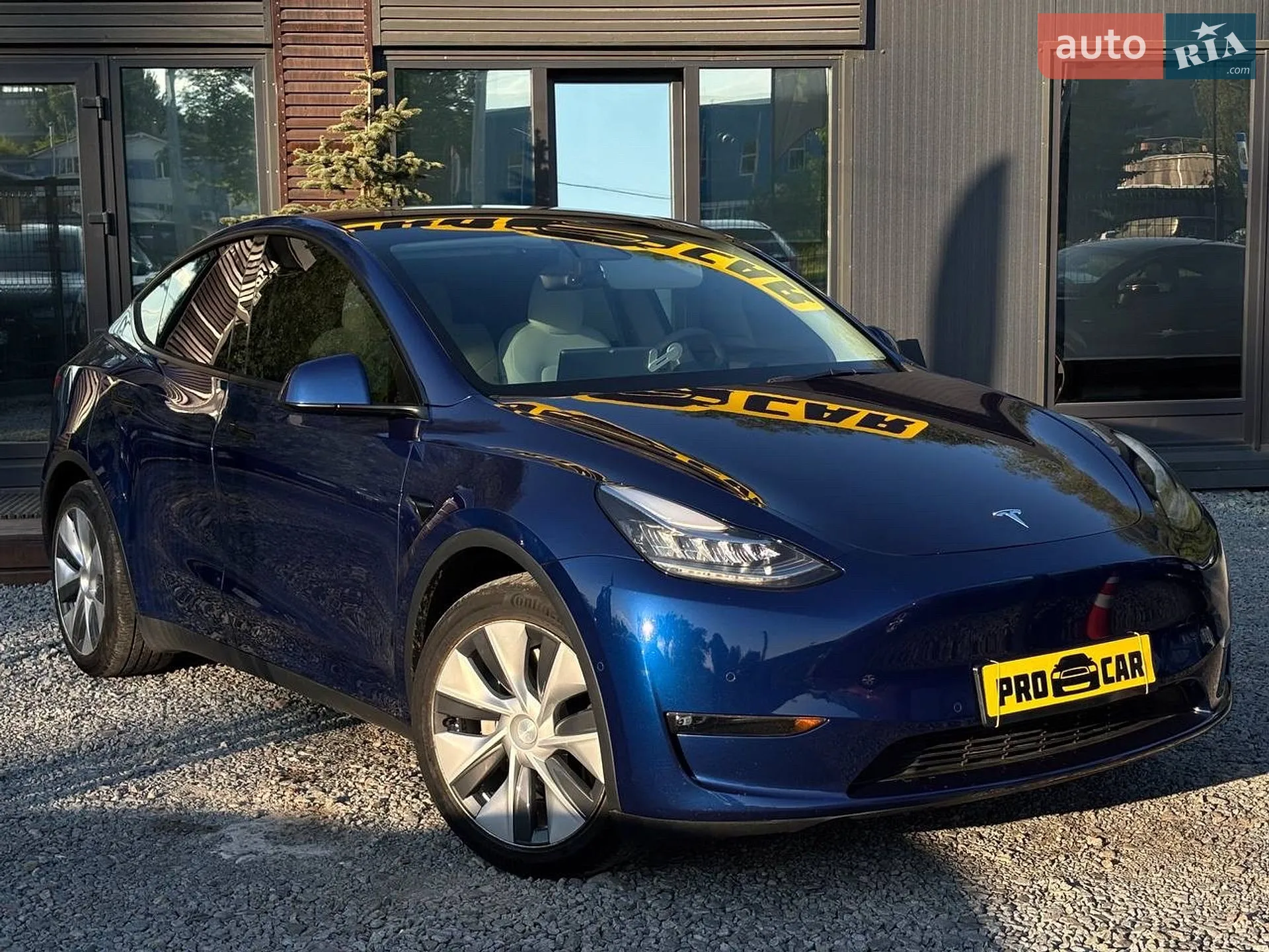 2021 Tesla Model Y - мініатюра 2