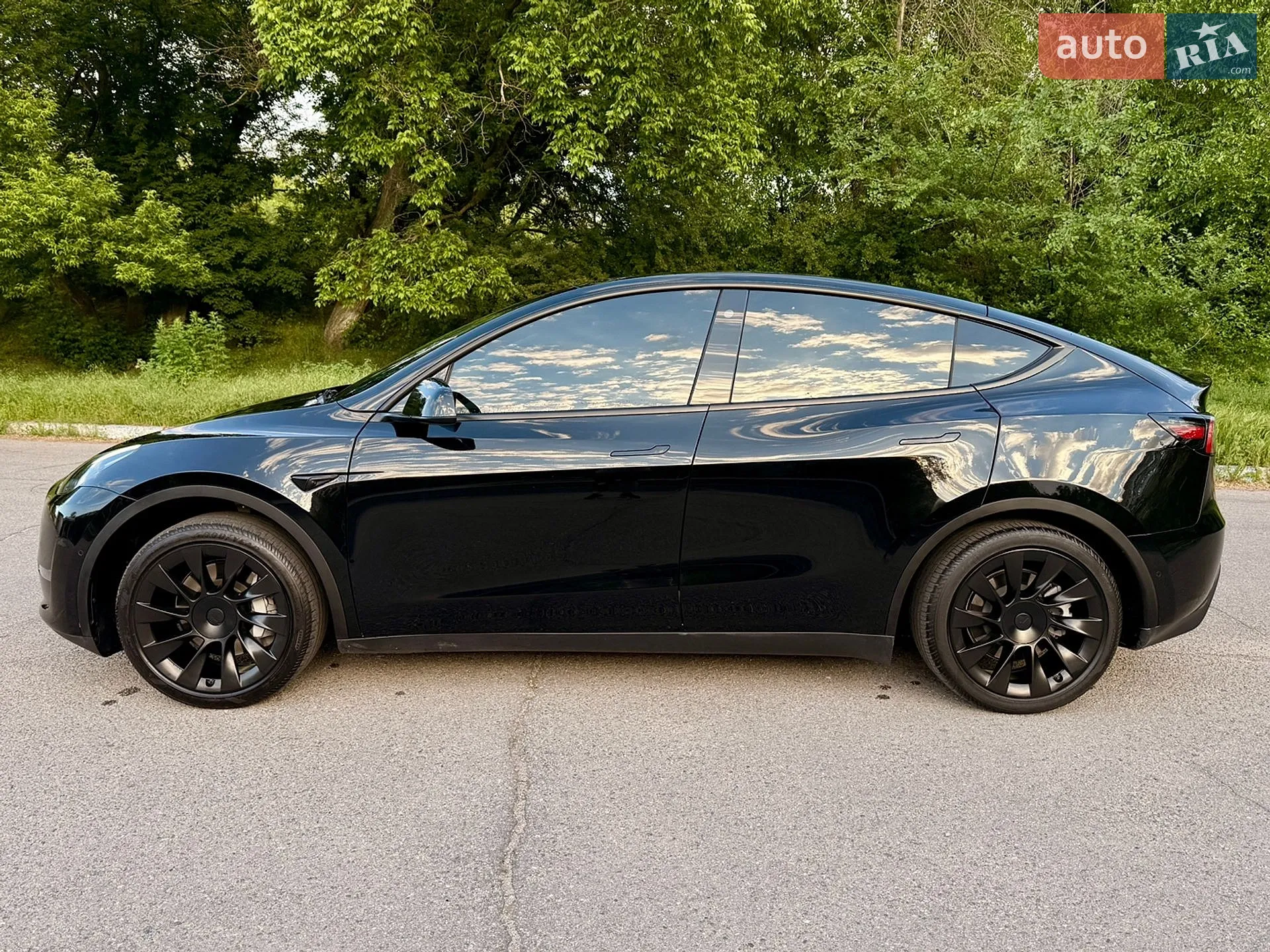 2021 Tesla Model Y - мініатюра 2
