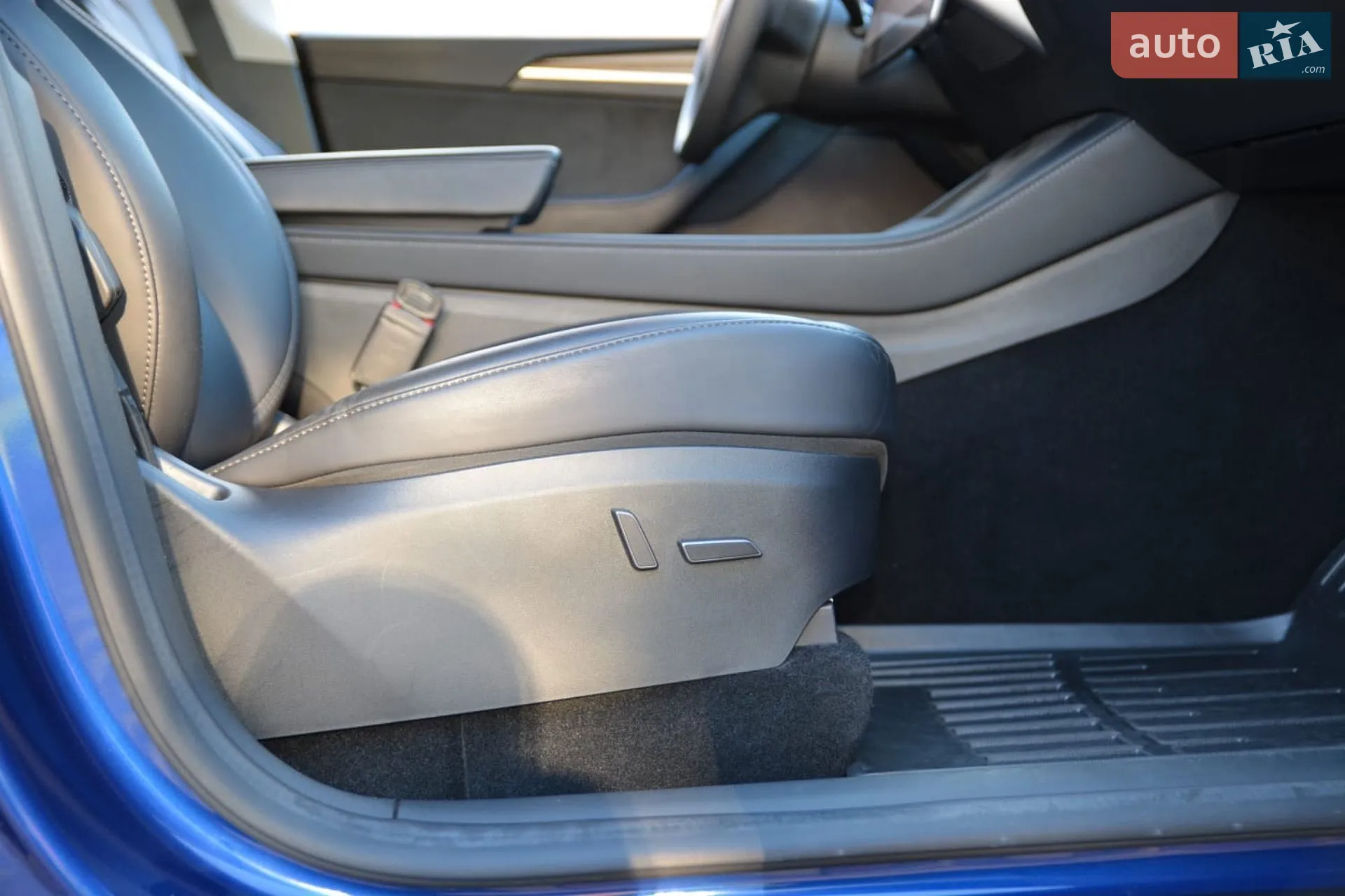 2023 Tesla Model Y - мініатюра 17