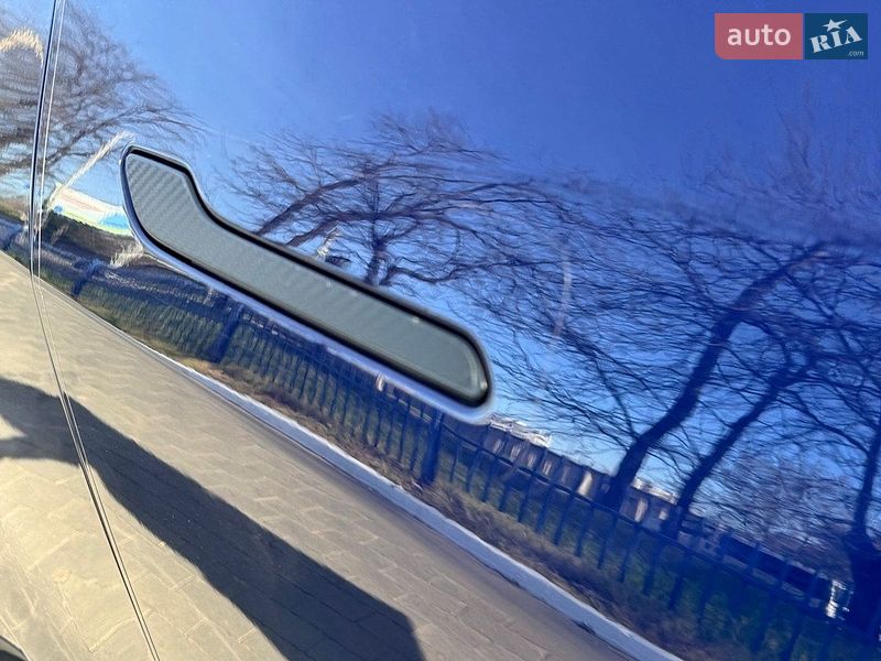 Внедорожник / Кроссовер Tesla Model Y 2023 в Одессе