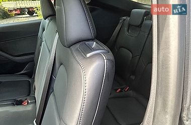 Позашляховик / Кросовер Tesla Model Y 2021 в Умані