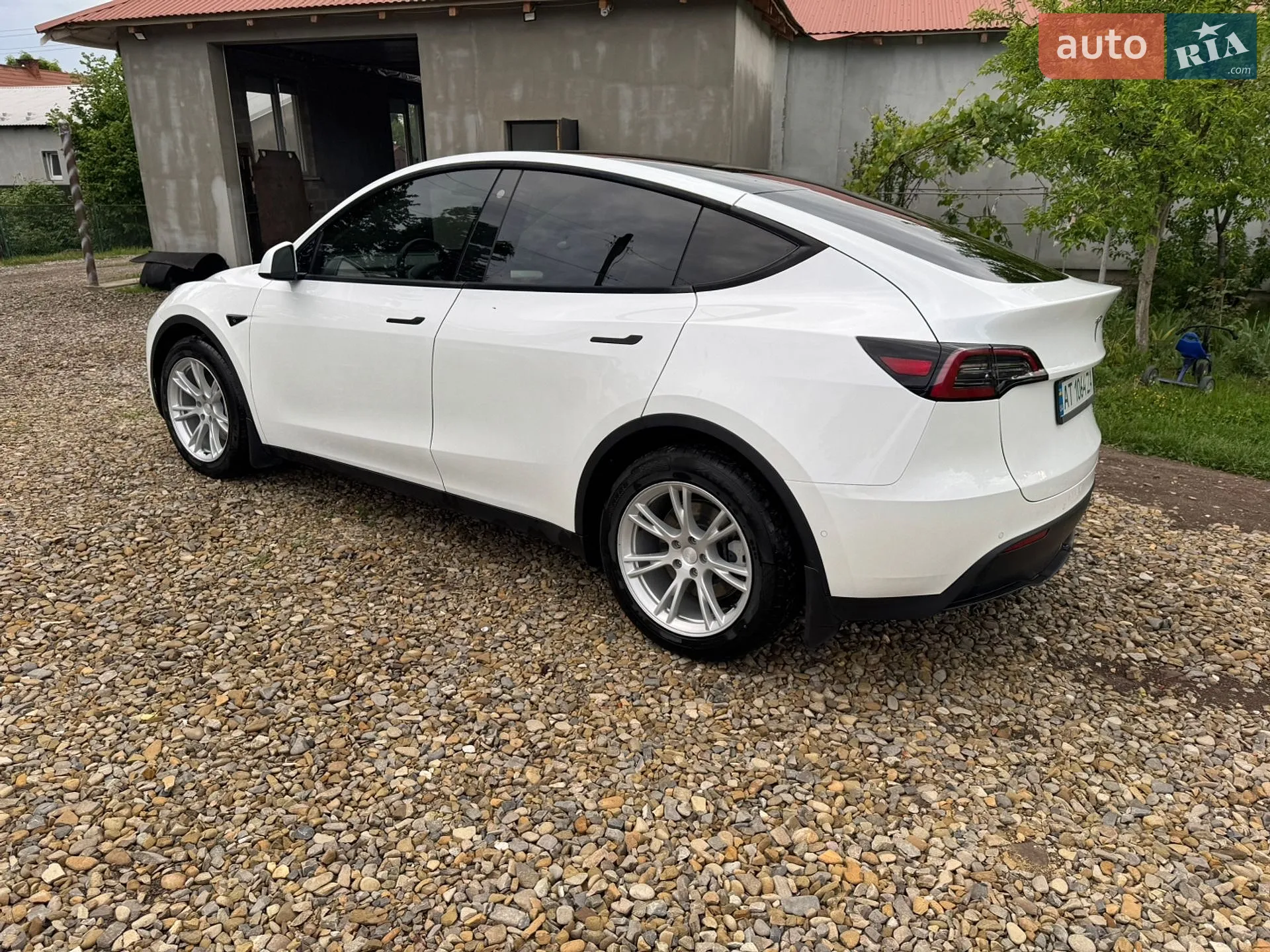 2021 Tesla Model Y - мініатюра 9
