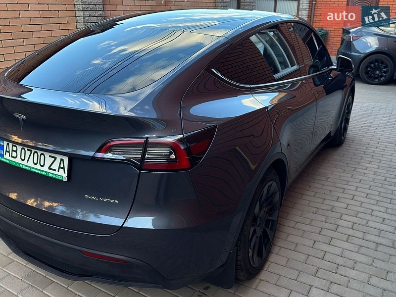 Внедорожник / Кроссовер Tesla Model Y 2023 в Виннице