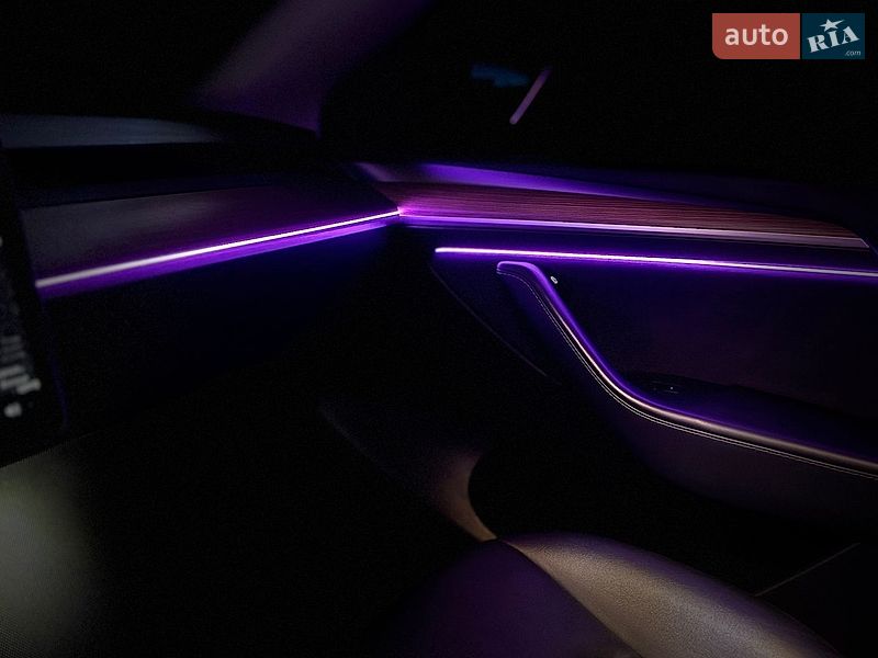 Внедорожник / Кроссовер Tesla Model Y 2023 в Виннице