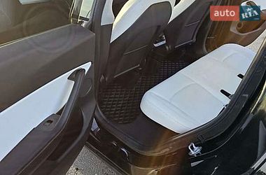 Позашляховик / Кросовер Tesla Model Y 2020 в Житомирі