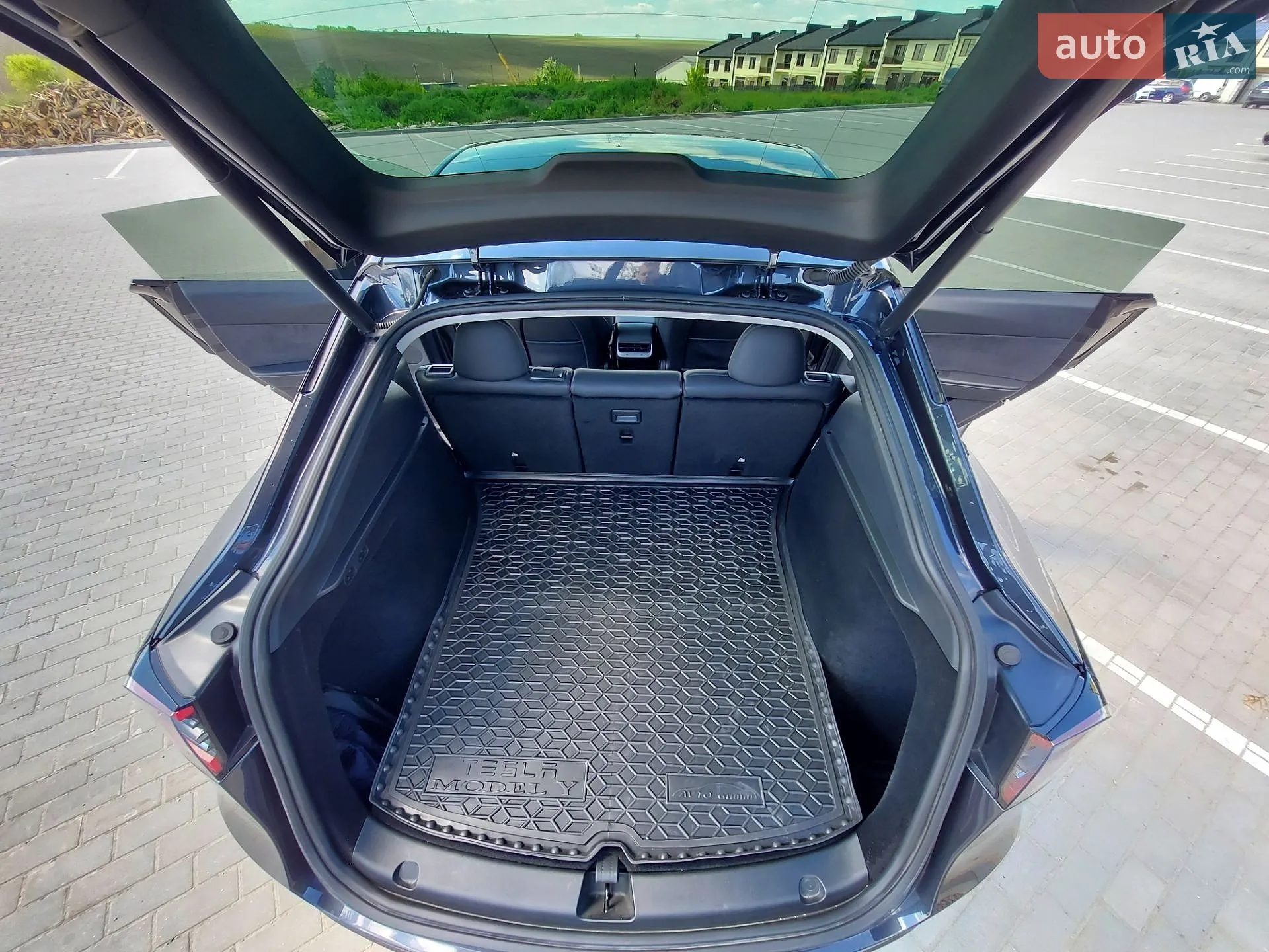2024 Tesla Model Y - мініатюра 30