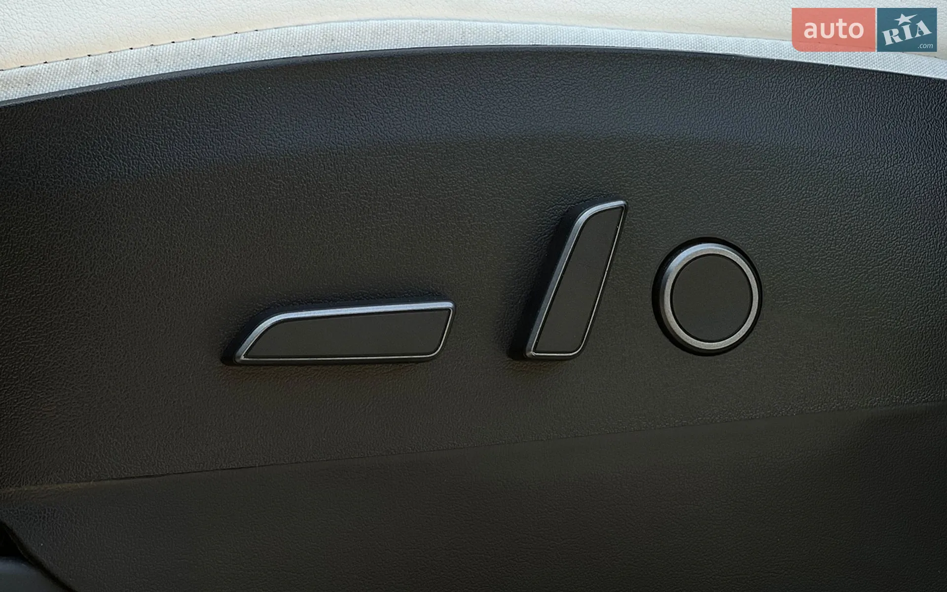 2020 Tesla Model Y - мініатюра 15