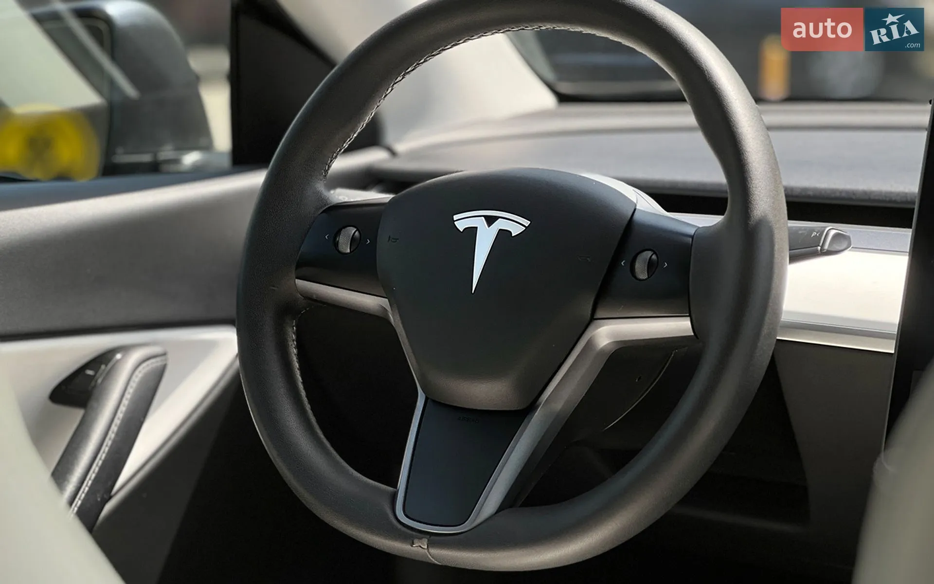 2020 Tesla Model Y - мініатюра 18