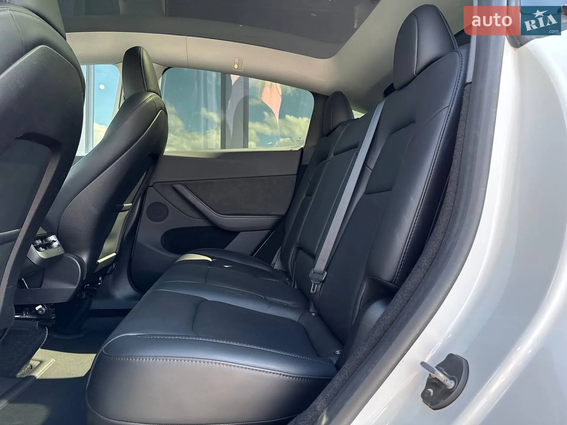 2023 Tesla Model Y - мініатюра 57