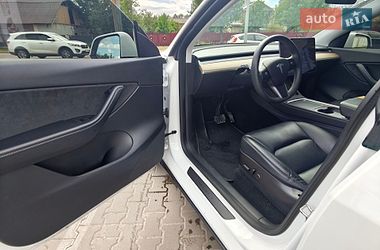 Позашляховик / Кросовер Tesla Model Y 2021 в Ірпені