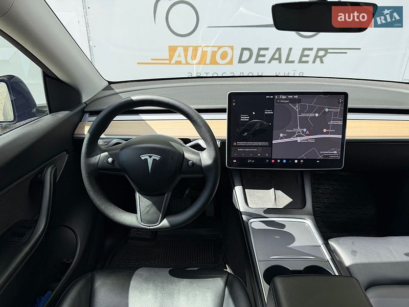 Внедорожник / Кроссовер Tesla Model Y 2021 в Киеве