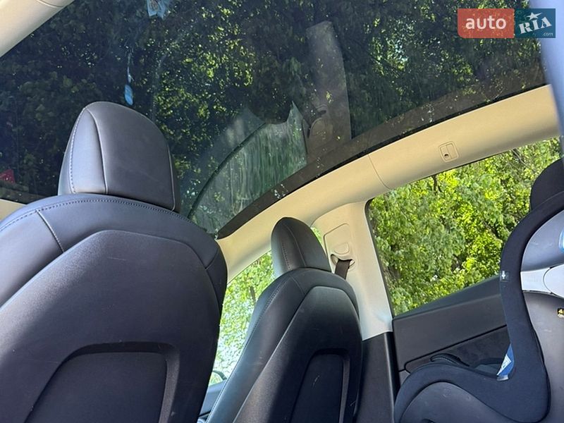 Внедорожник / Кроссовер Tesla Model Y 2020 в Нижними Становцами