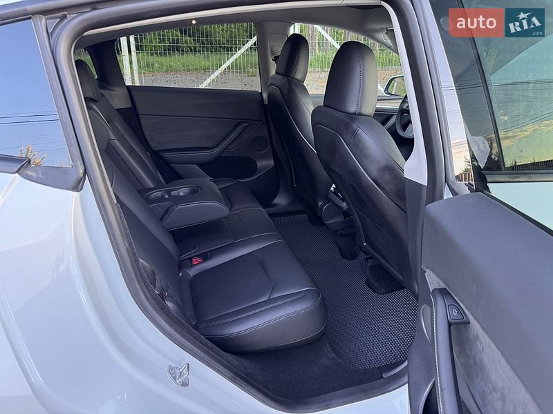 Внедорожник / Кроссовер Tesla Model Y 2023 в Виннице фото 35 Внедорожник / Кроссовер Tesla Model Y 2023 в Виннице