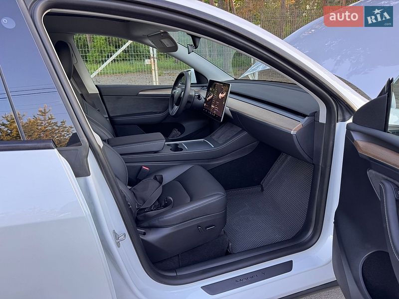 Внедорожник / Кроссовер Tesla Model Y 2023 в Виннице фото 40 Внедорожник / Кроссовер Tesla Model Y 2023 в Виннице
