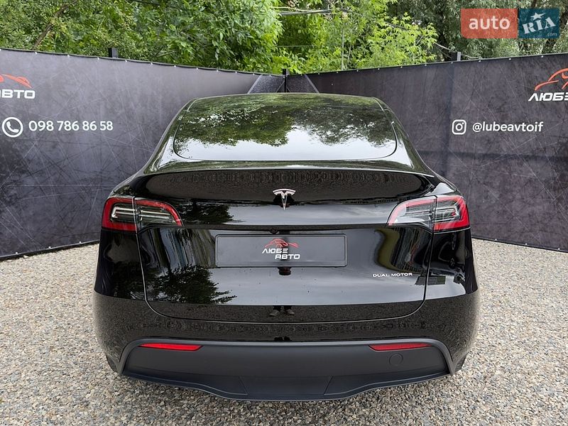 Позашляховик / Кросовер Tesla Model Y 2023 в Івано-Франківську фото 9 Позашляховик / Кросовер Tesla Model Y 2023 в Івано-Франківську