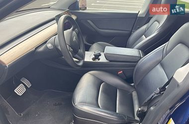 Внедорожник / Кроссовер Tesla Model Y 2022 в Ровно