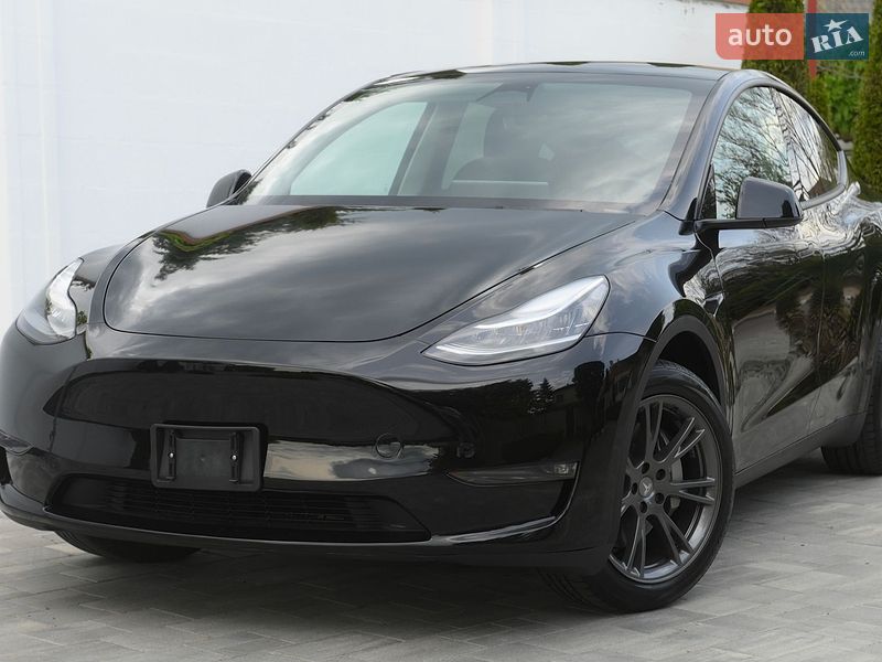 Внедорожник / Кроссовер Tesla Model Y 2023 в Одессе