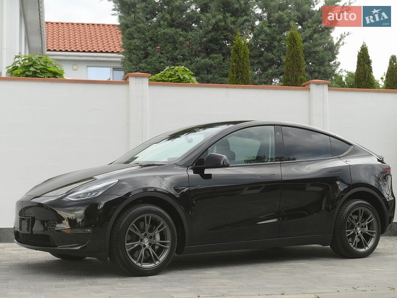 Внедорожник / Кроссовер Tesla Model Y 2023 в Одессе