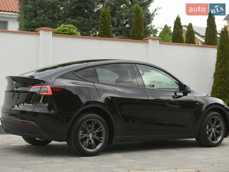 Внедорожник / Кроссовер Tesla Model Y 2023 в Одессе