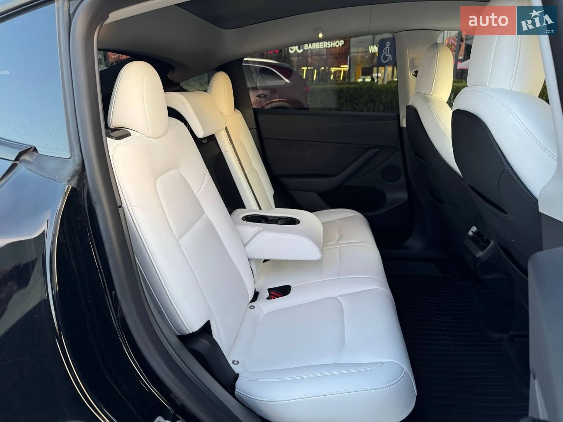 2022 Tesla Model Y - мініатюра 13