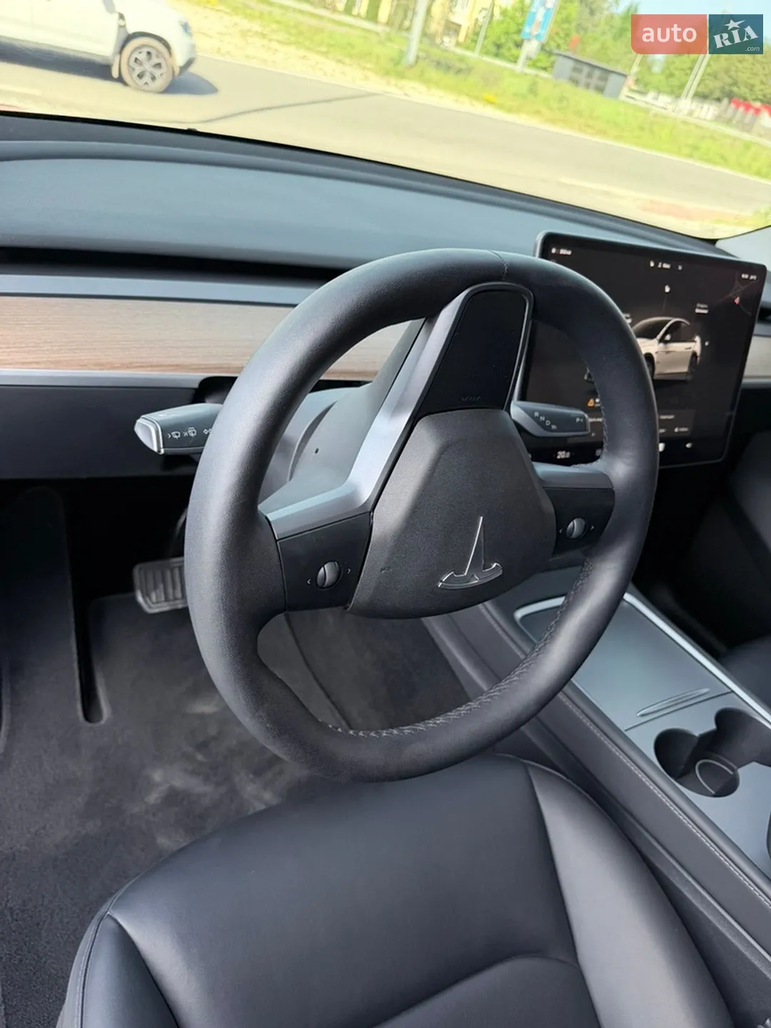 2023 Tesla Model Y - мініатюра 26