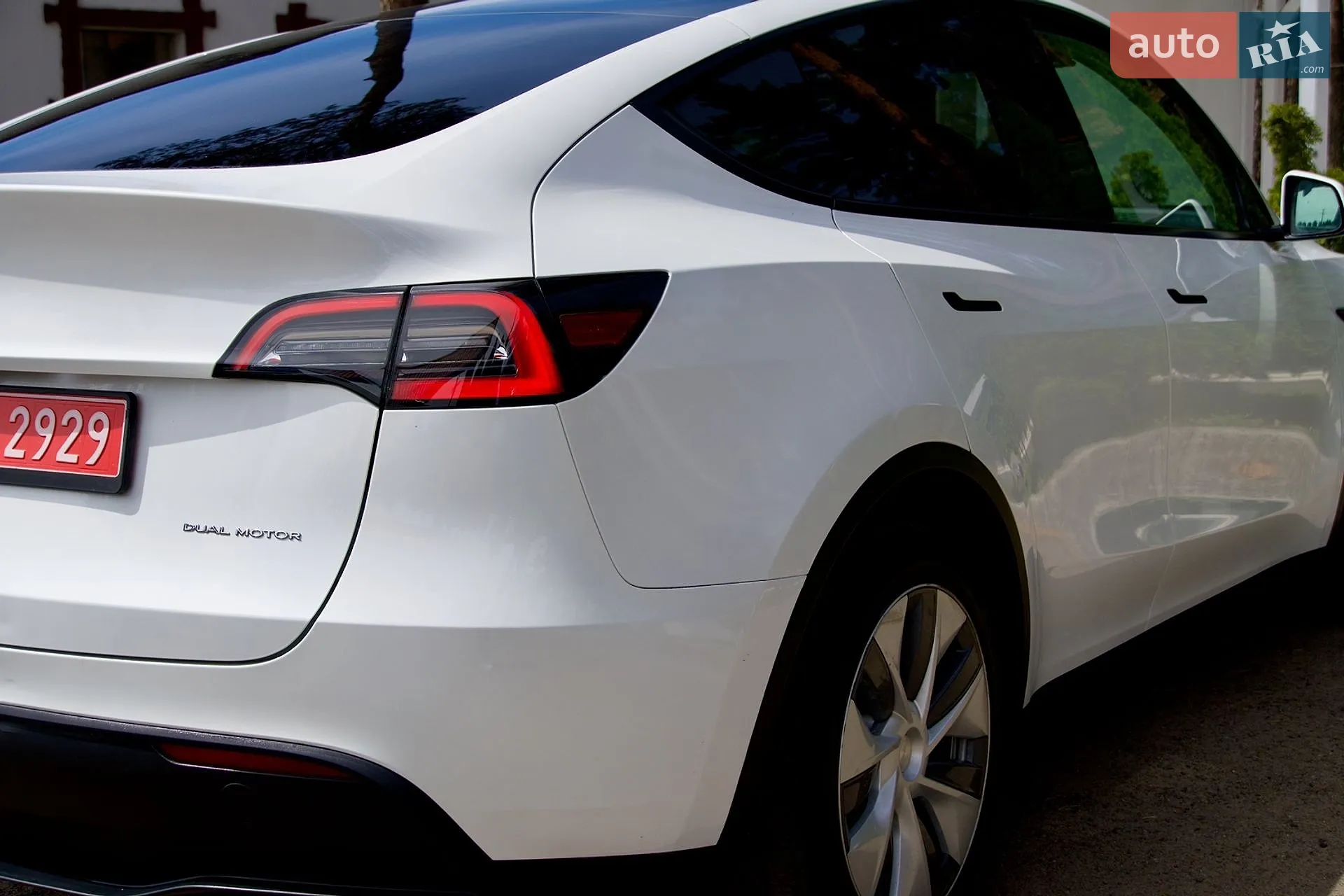 2023 Tesla Model Y - мініатюра 38