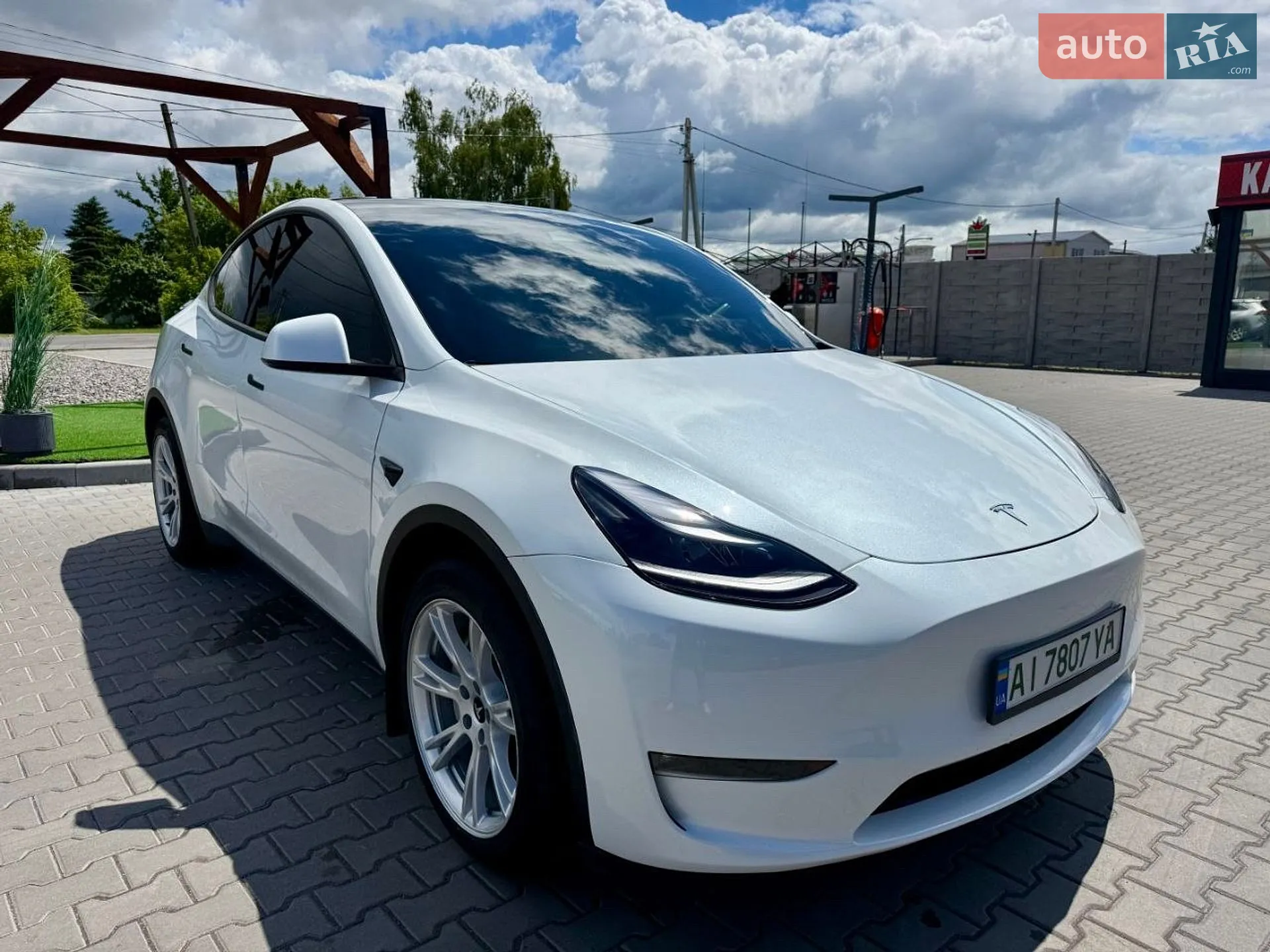 2022 Tesla Model Y - мініатюра 19