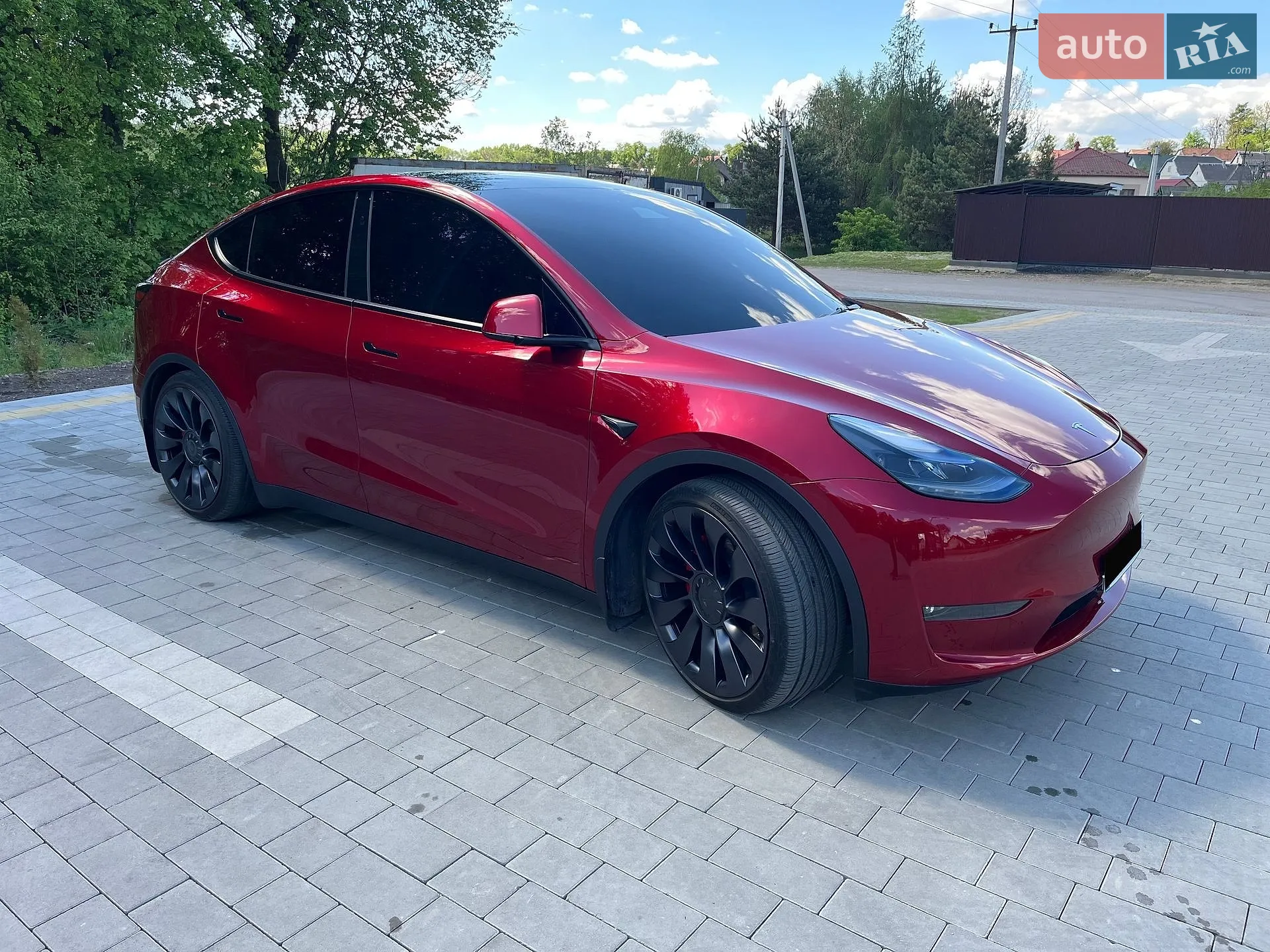 2024 Tesla Model Y - мініатюра 3