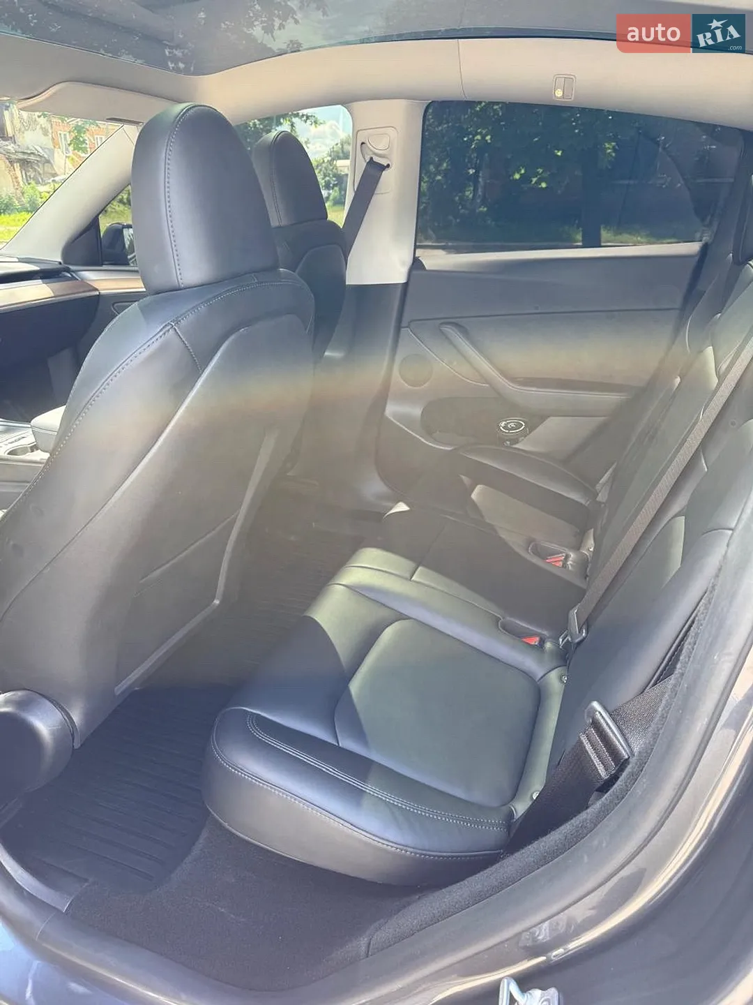 2023 Tesla Model Y - мініатюра 29