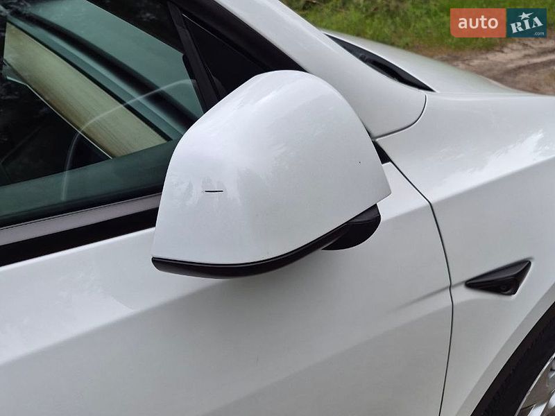 Внедорожник / Кроссовер Tesla Model Y 2021 в Кропивницком