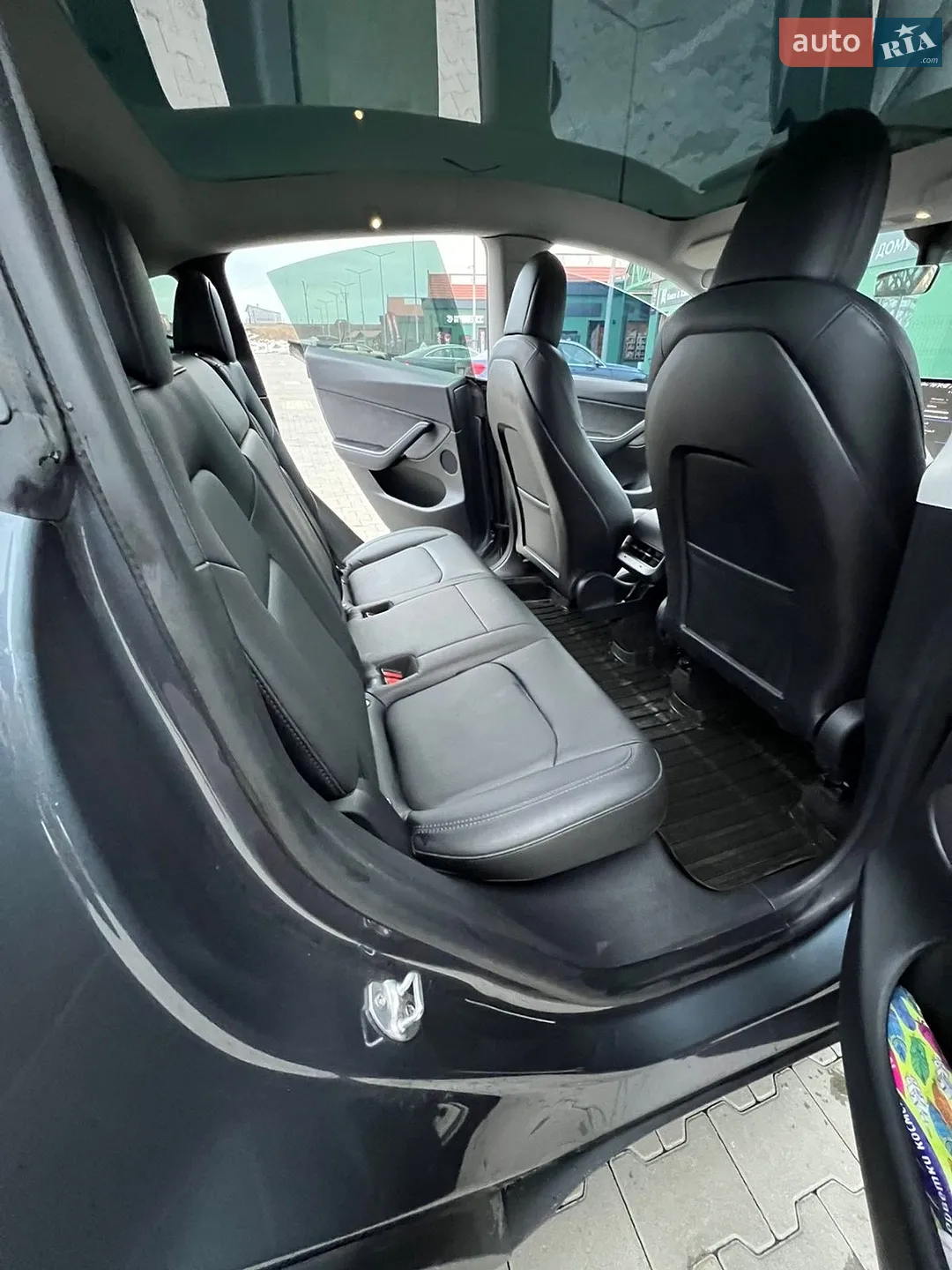 2022 Tesla Model Y - мініатюра 10