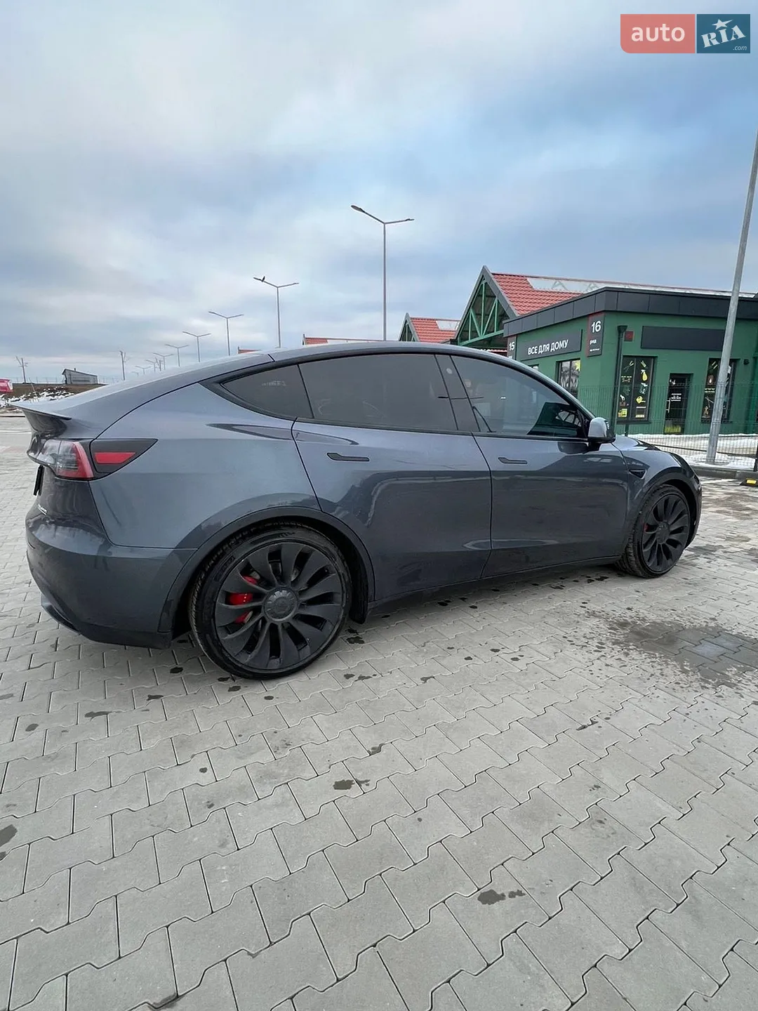 2022 Tesla Model Y - мініатюра 24