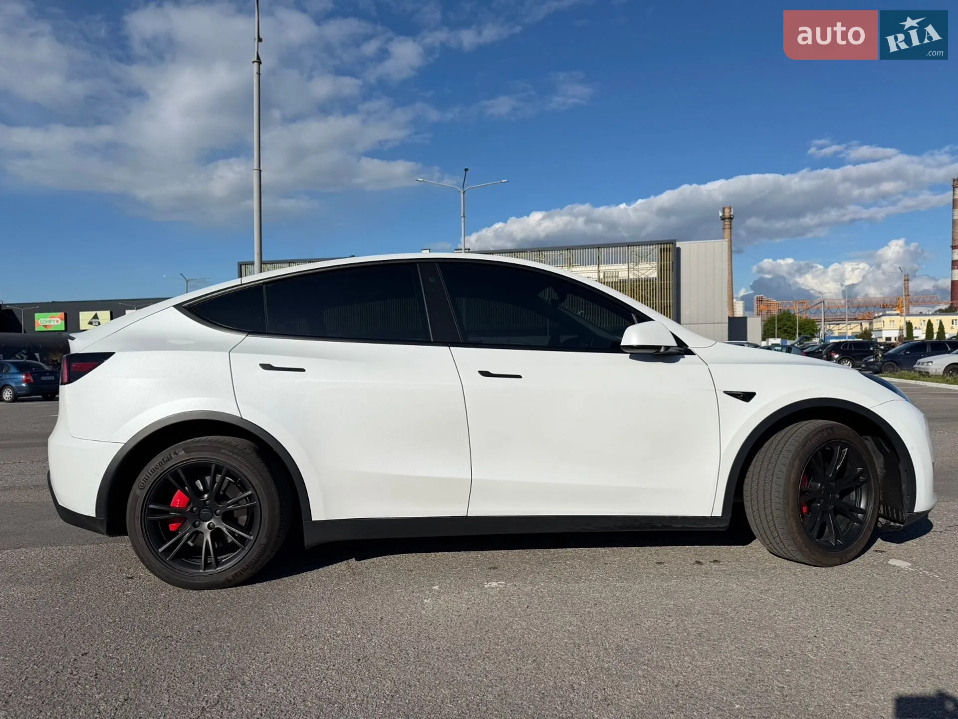 2022 Tesla Model Y - мініатюра 3