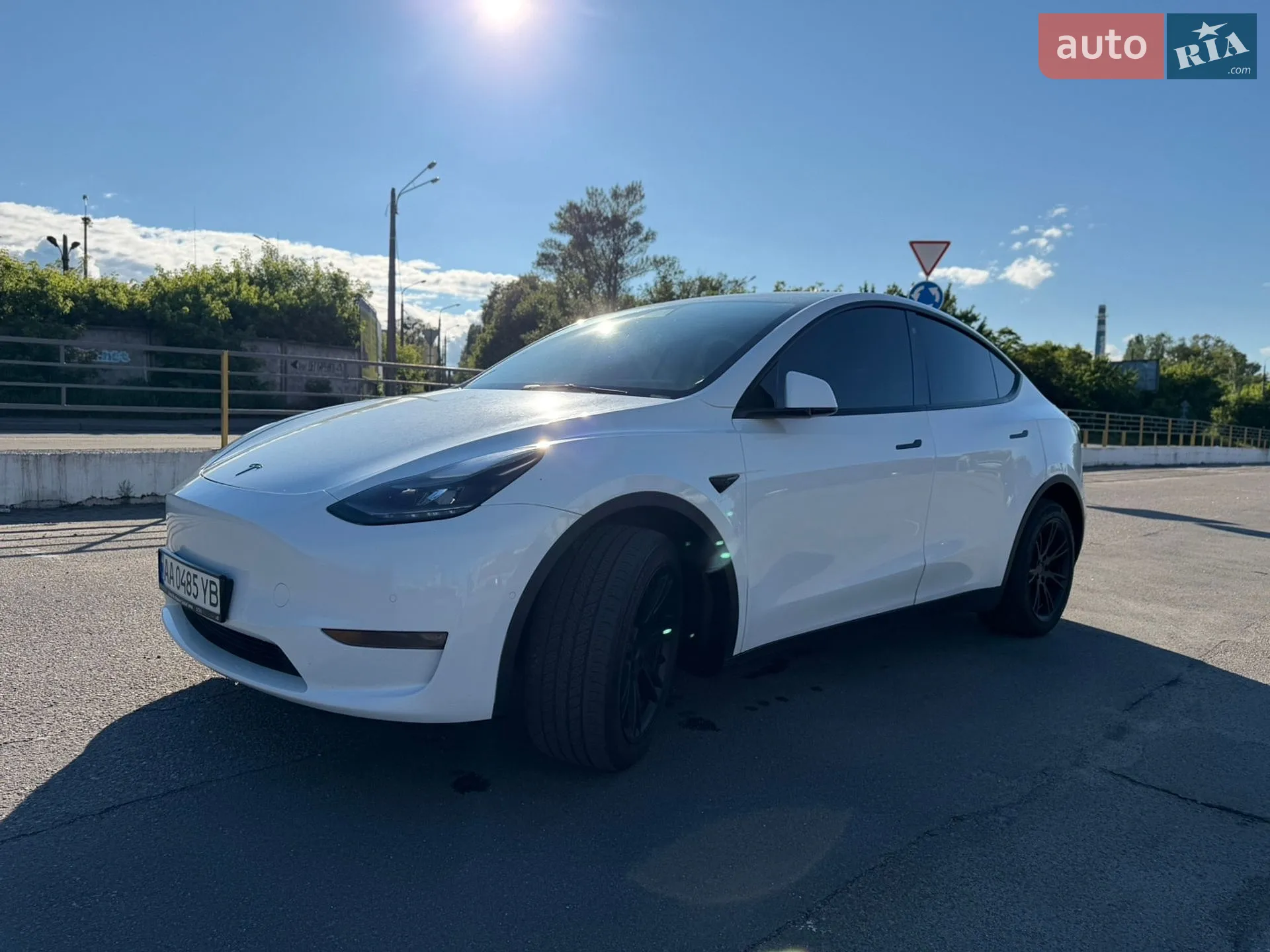 2022 Tesla Model Y - мініатюра 8