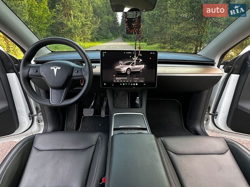 Внедорожник / Кроссовер Tesla Model Y 2022 в Львове