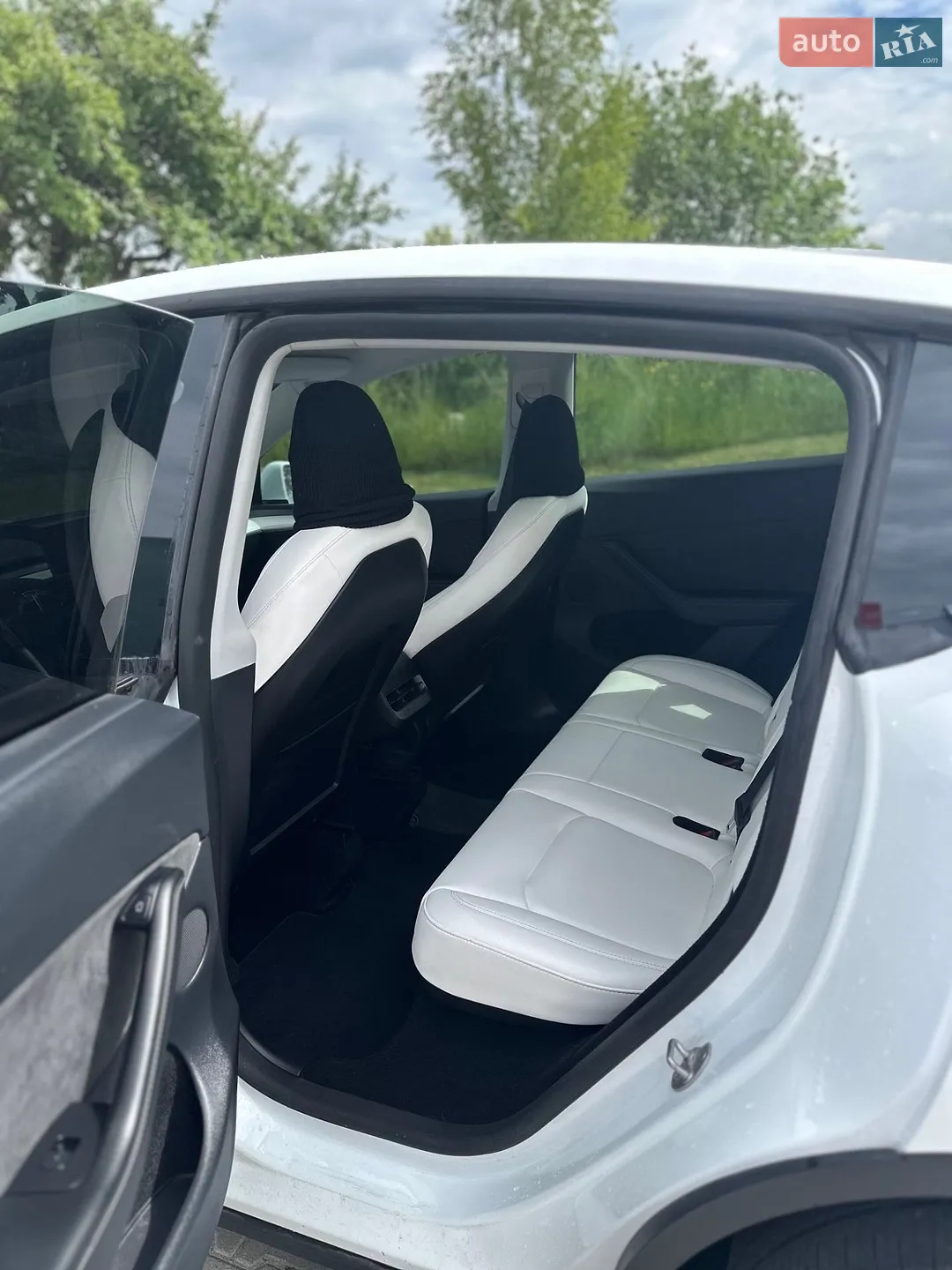 2023 Tesla Model Y - мініатюра 15