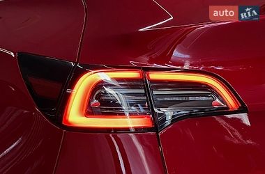 Внедорожник / Кроссовер Tesla Model Y 2022 в Николаеве