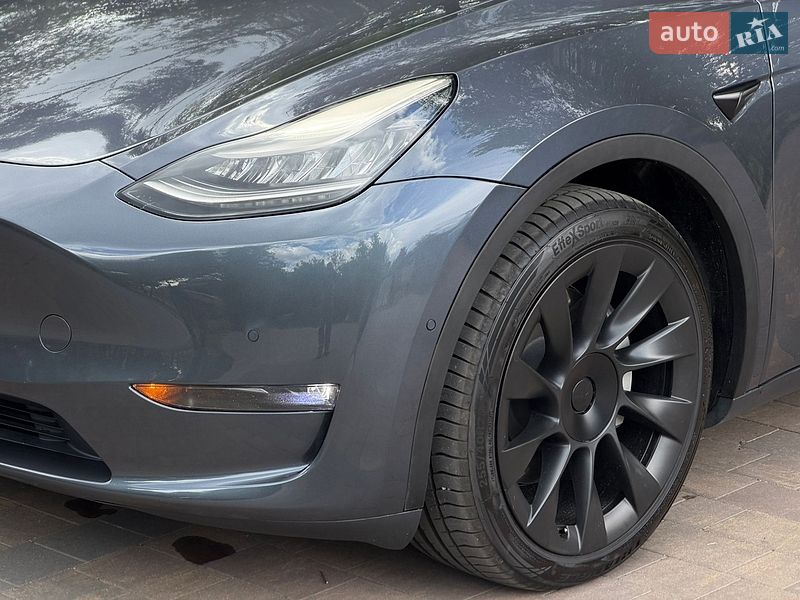 Внедорожник / Кроссовер Tesla Model Y 2021 в Днепре