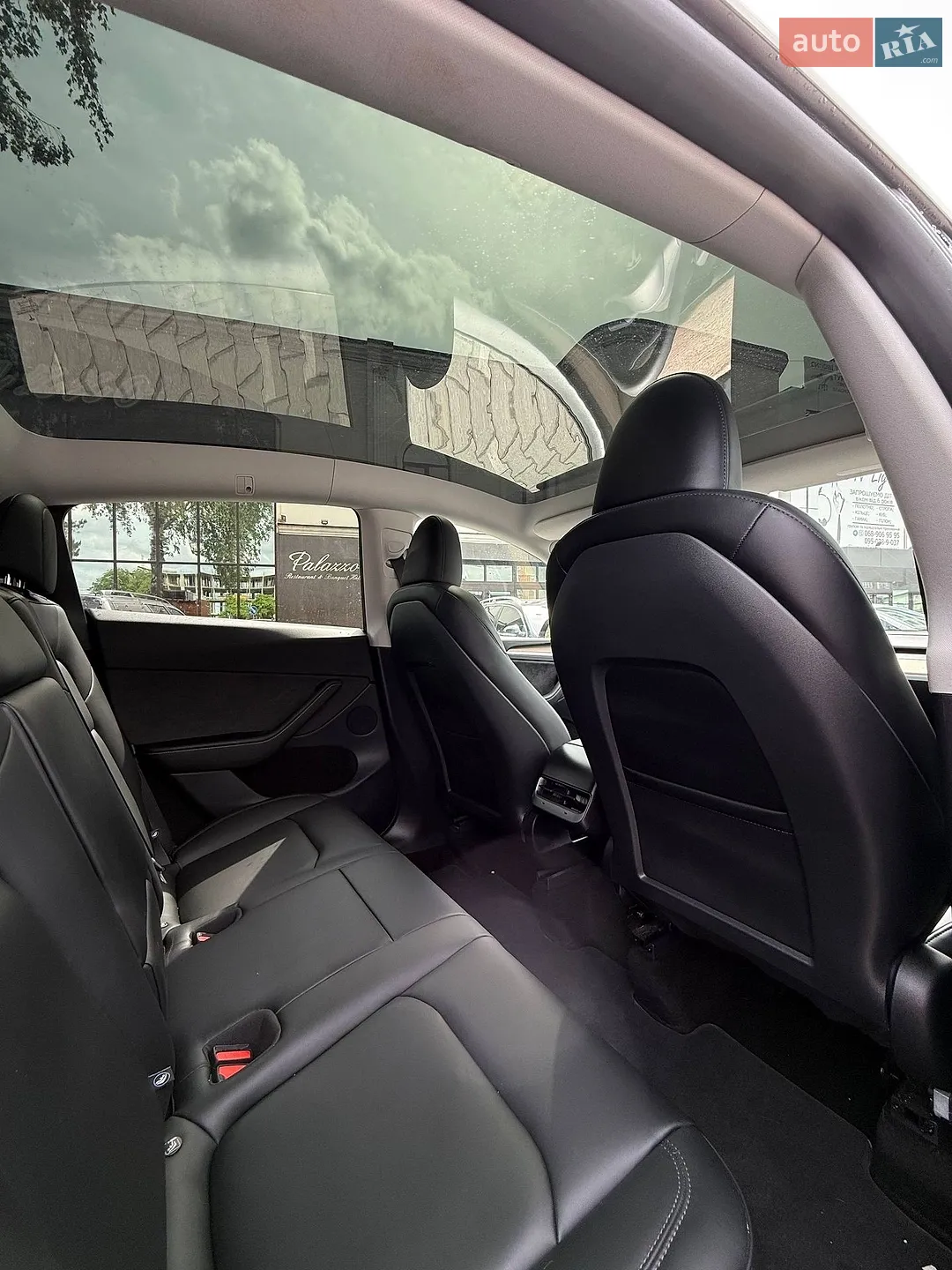 2024 Tesla Model Y - мініатюра 11