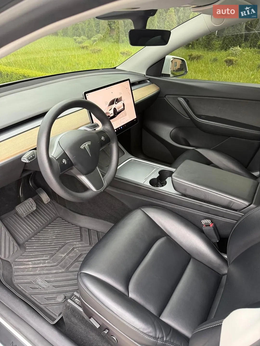 2022 Tesla Model Y - мініатюра 8