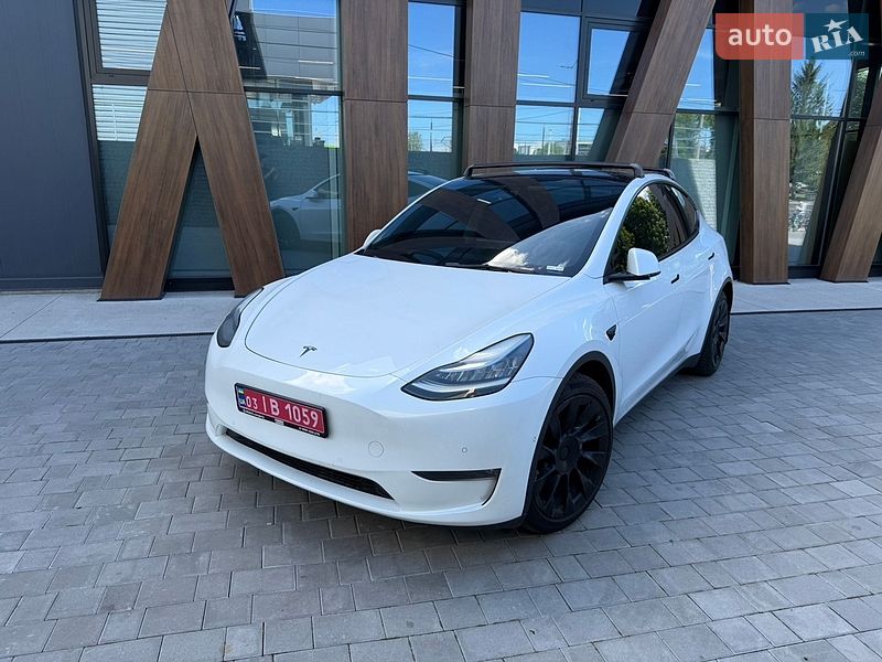 Внедорожник / Кроссовер Tesla Model Y 2021 в Рованцах