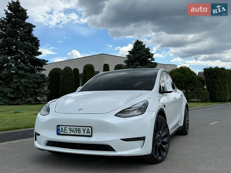 Внедорожник / Кроссовер Tesla Model Y 2021 в Днепре