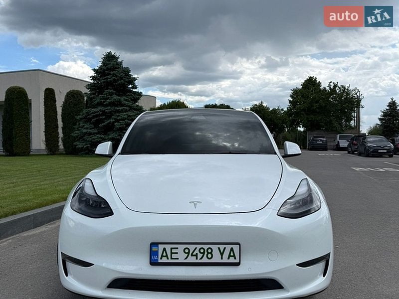 Внедорожник / Кроссовер Tesla Model Y 2021 в Днепре