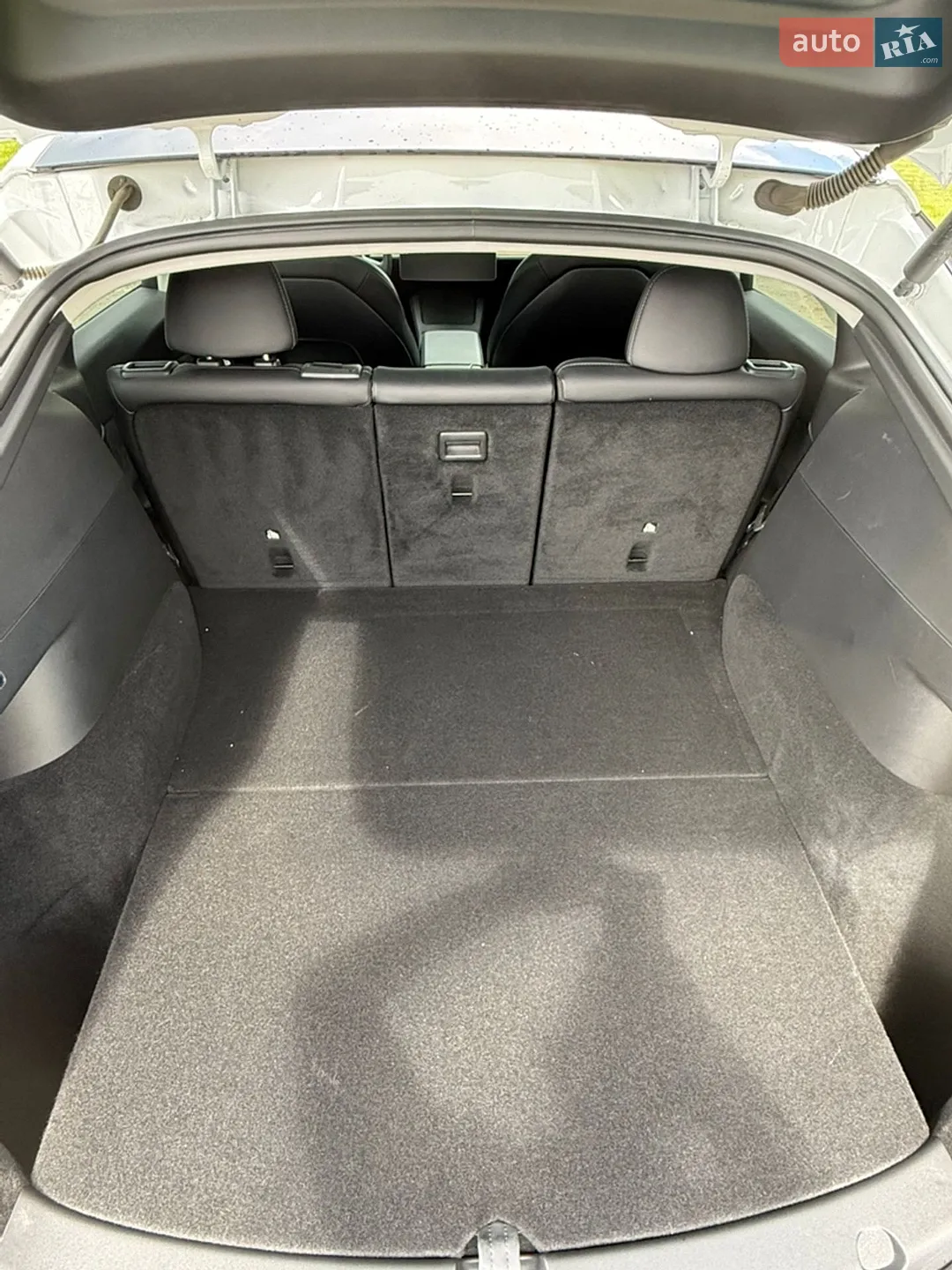 2021 Tesla Model Y - мініатюра 29
