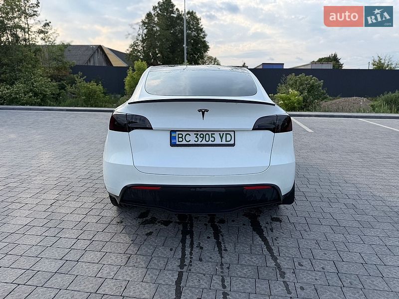 Внедорожник / Кроссовер Tesla Model Y 2022 в Самборе